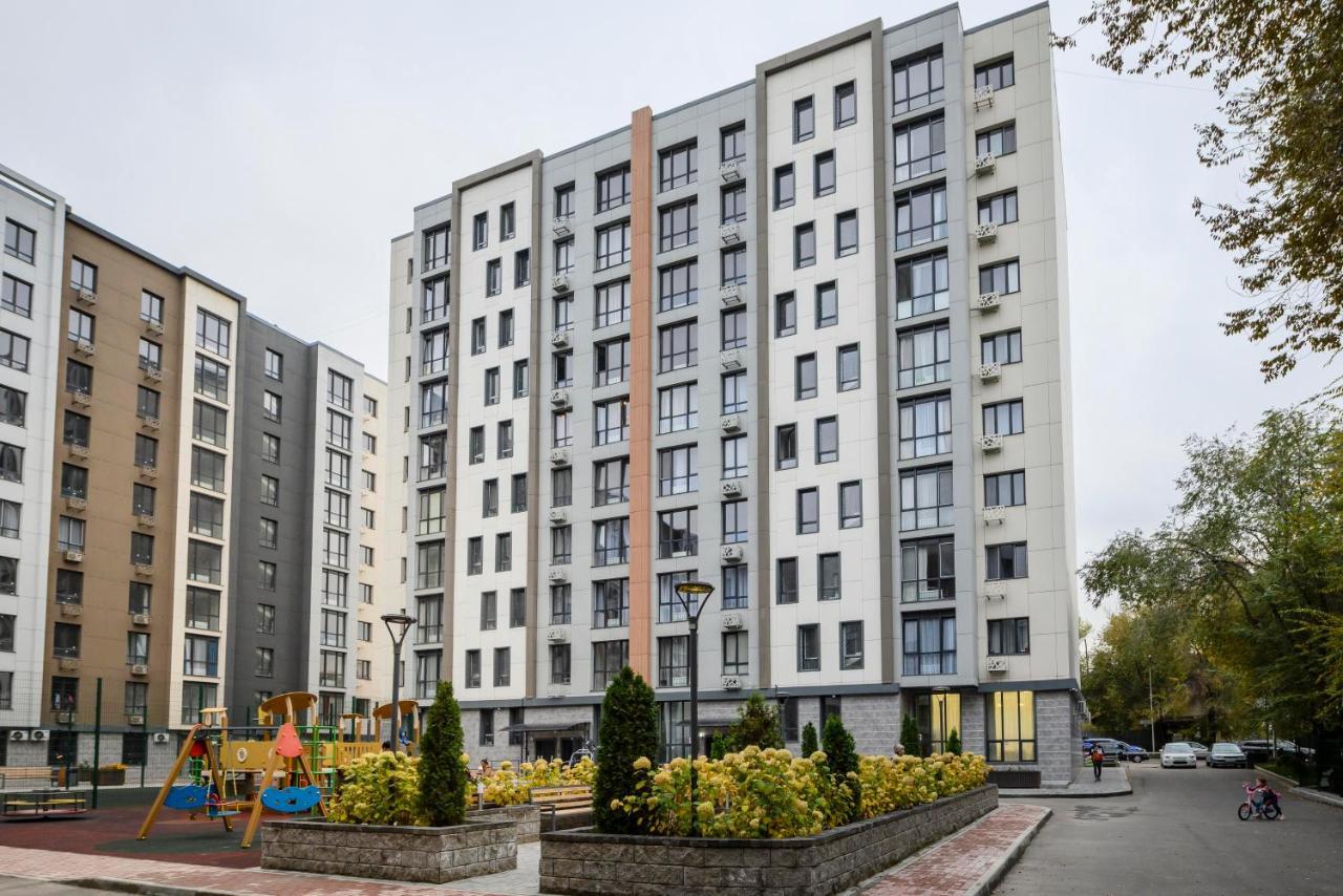 Как Дома -Квартира В Центре На 4 Человек Almaty Extérieur photo